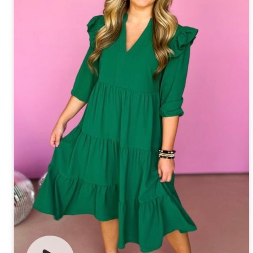 Green dress NWOT